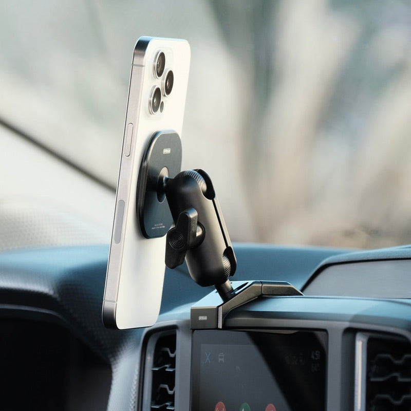 Offroam MagSafe-compatible phone mount, non-charging, for the Next Gen Ford Everest