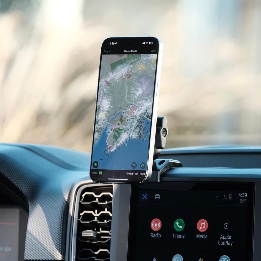 Offroam MagSafe-compatible phone mount on the dash