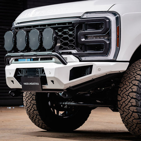 VIKOR Diablo pre-runner bull bar Ford F250 detail