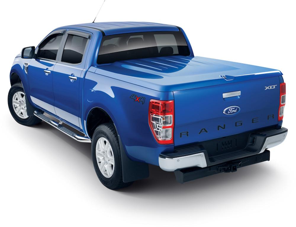1 Piece Hard Lid on the Ford Ranger PX3, finish detail
