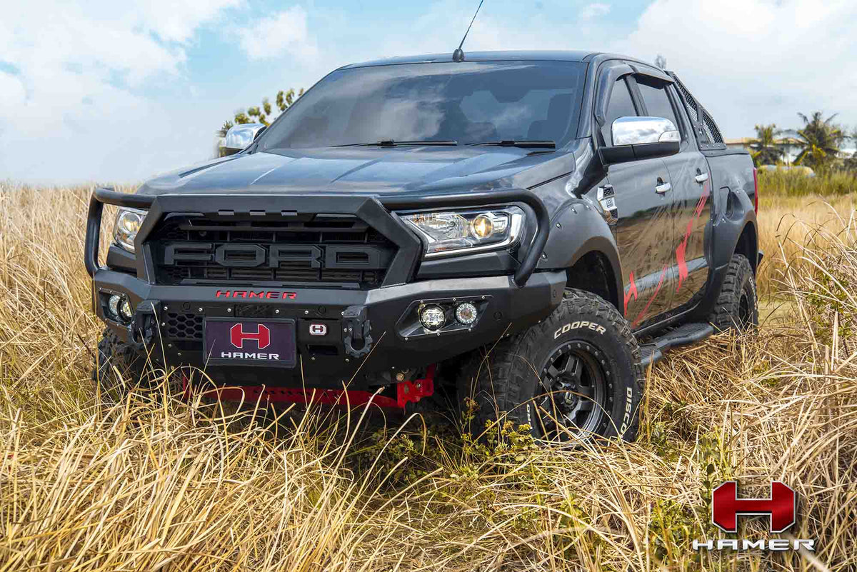 King Series Plus Bull Bar on the Ford Ranger PX2/PX3, top view