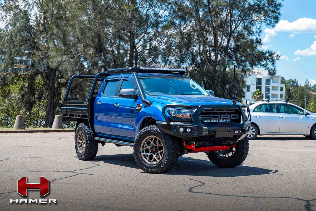 King Series Plus Bull Bar on the Ford Ranger PX2/PX3, fitted on the vehicle
