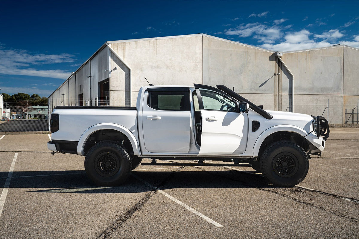 Electric Side Steps on the Next Gen Ford Ranger, mounting detail