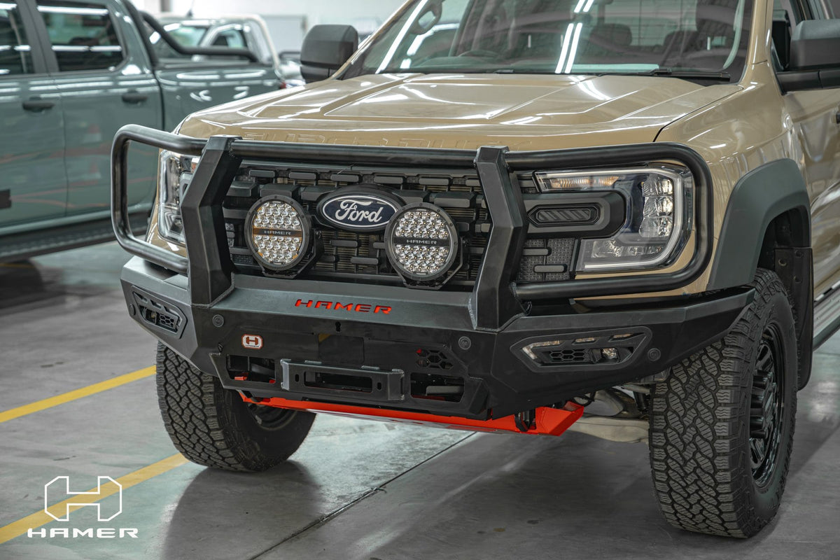 Atlas Series Plus Bull Bar on the Ford Ranger Super Duty, close-up detail