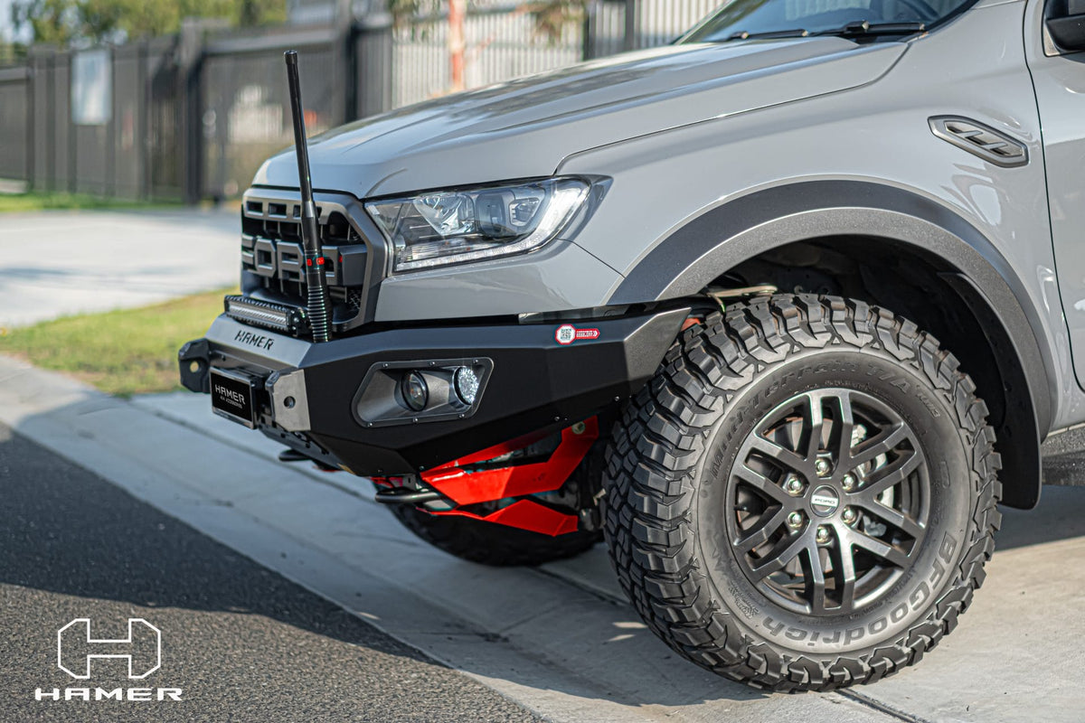 King Series Bull Bar on the Ford Ranger Raptor Gen 1, view 18