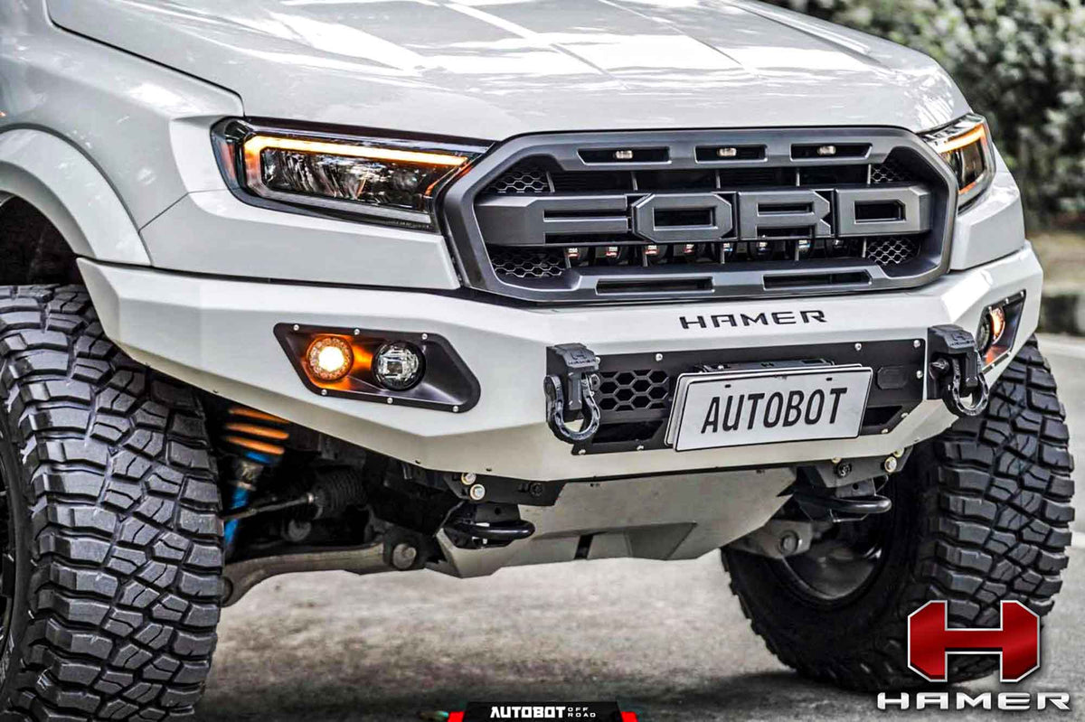 King Series Bull Bar on the Ford Ranger Raptor Gen 1, in the box