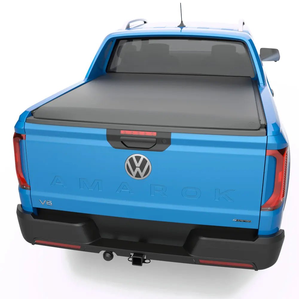 Soft Tonneau Cover on the Volkswagen Amarok NF, rear three-quarter view