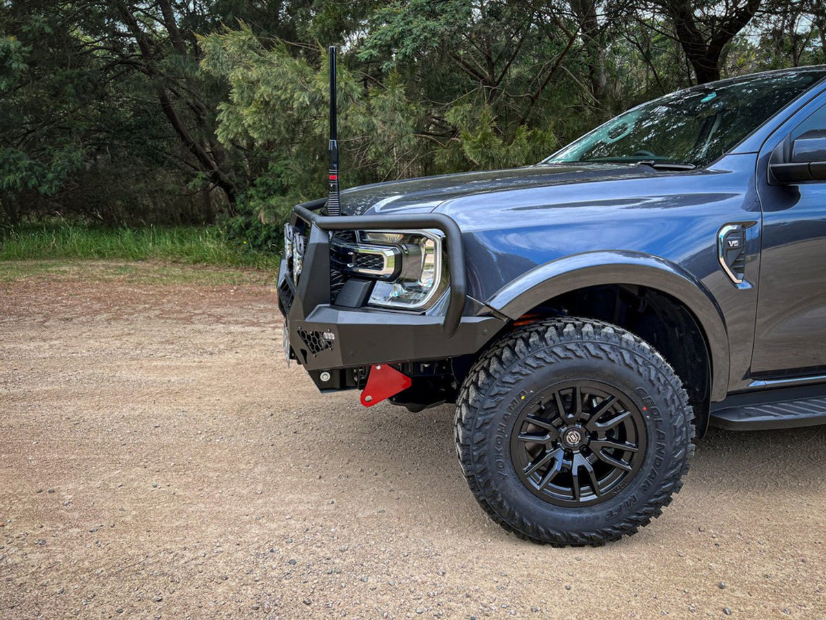 Toro Bull Bar on the Next Gen Ford Ranger & Everest, side view