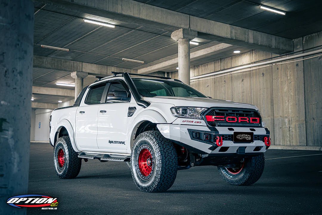 V1 Bull Bar on the Ford Ranger PX2/PX3, fitted on the vehicle