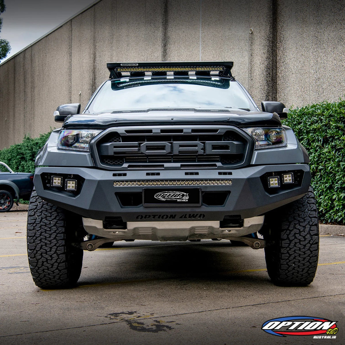 V3 Bull Bar on the Ford Ranger Raptor Gen 1, view 19