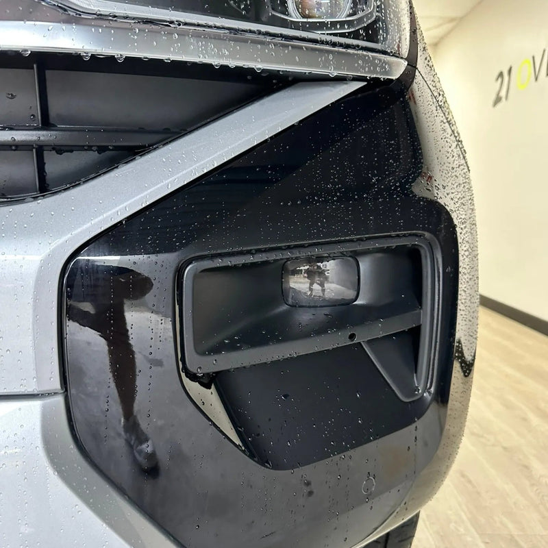 21overlays Fog Light Overlays fitted to a Volkswagen Amarok NF (2023-Current)